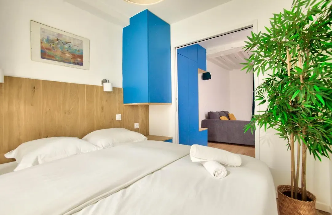 1 Bedroom Louvre Saint Honore Free Netflix-1